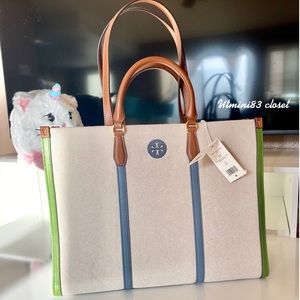 【TORY BURCH】スタッズ☆ BLAKE CANVAS JUMBO TOTE ☆ A4収納可 TORY BURCH】スタッズ☆ BLAKE CANVAS JUMBO TOTE ☆ A4収納可